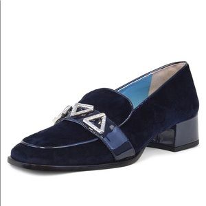 VALENTINA RANGONI
WOMEN’S
AMANTE LOAFER
IN NAVY DAMASCATO, size 10